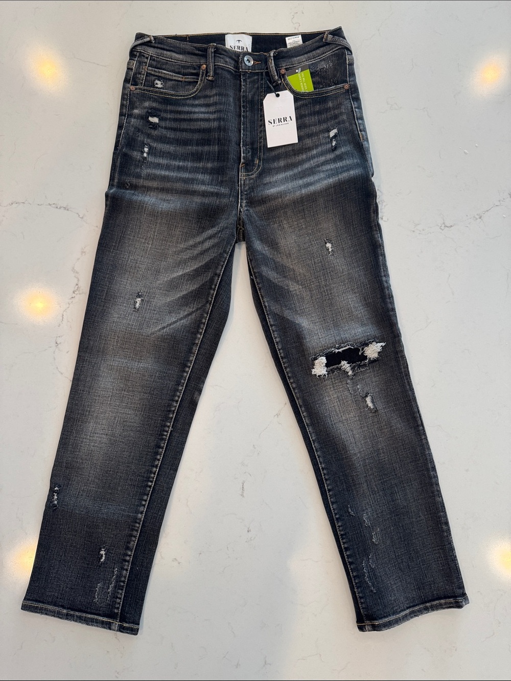 NWT Serra Women’s Distressed Black Wash Cropped Jeans